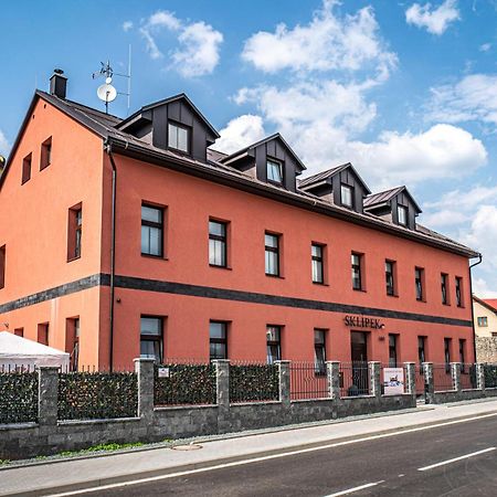 Apartmanovy Dum Sklipek Trutnov Ngoại thất bức ảnh