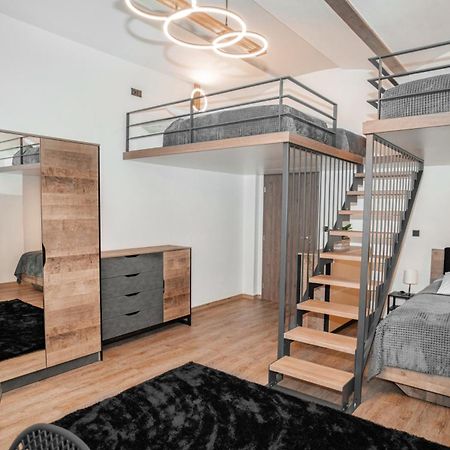 Apartmanovy Dum Sklipek Trutnov Ngoại thất bức ảnh