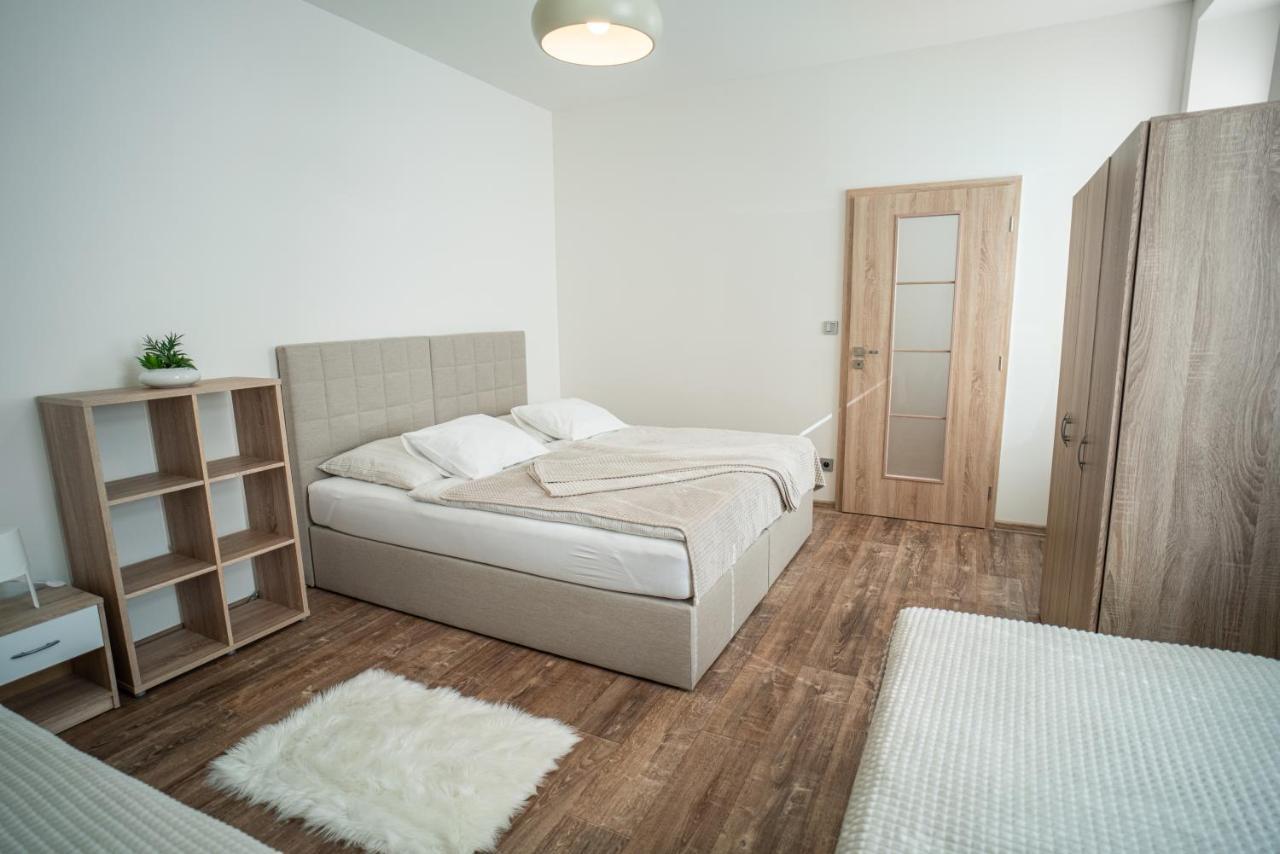 Apartmanovy Dum Sklipek Trutnov Ngoại thất bức ảnh