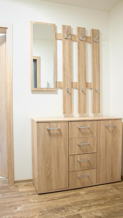 Apartmanovy Dum Sklipek Trutnov Ngoại thất bức ảnh