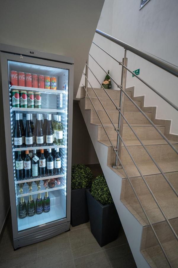 Apartmanovy Dum Sklipek Trutnov Ngoại thất bức ảnh