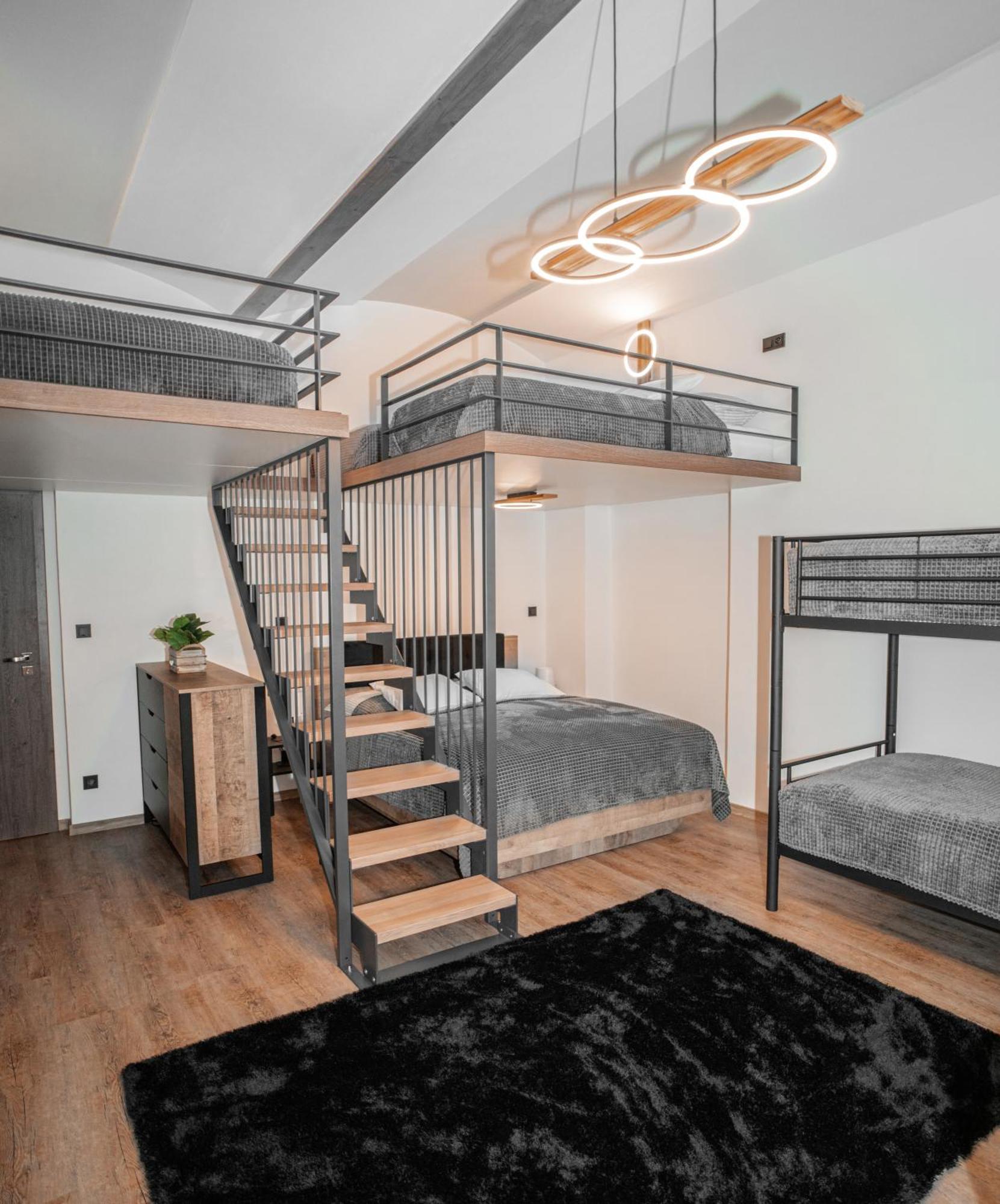 Apartmanovy Dum Sklipek Trutnov Ngoại thất bức ảnh